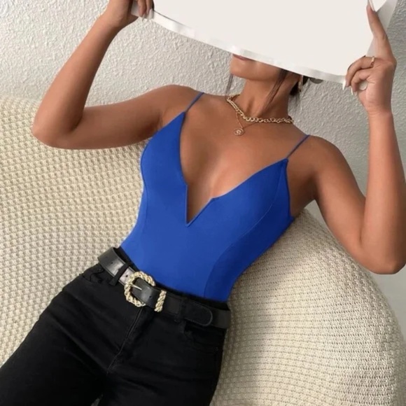 Plunging Neck Fitted Bodycon Cami Bodysuit - Picture 14 of 16